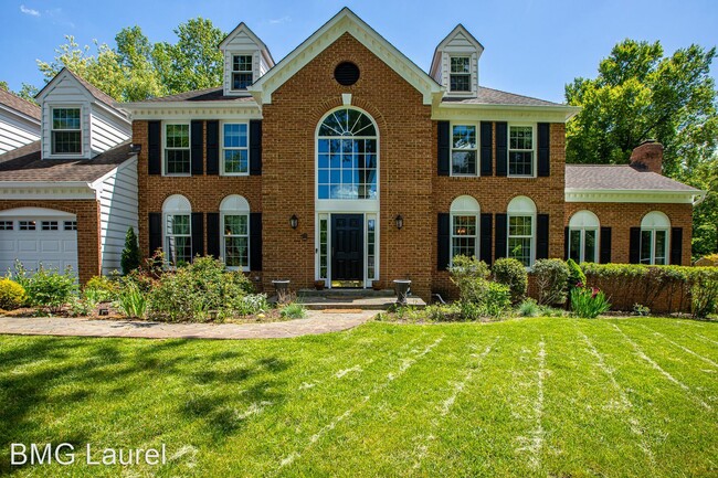 Primary Photo - 5 br, 3.5 bath House - 533 Post Oak Rd