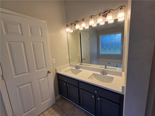 Building Photo - 3585 Plum Creek Trail NW