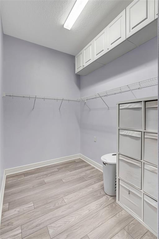 Building Photo - 2500 Castle Pines St