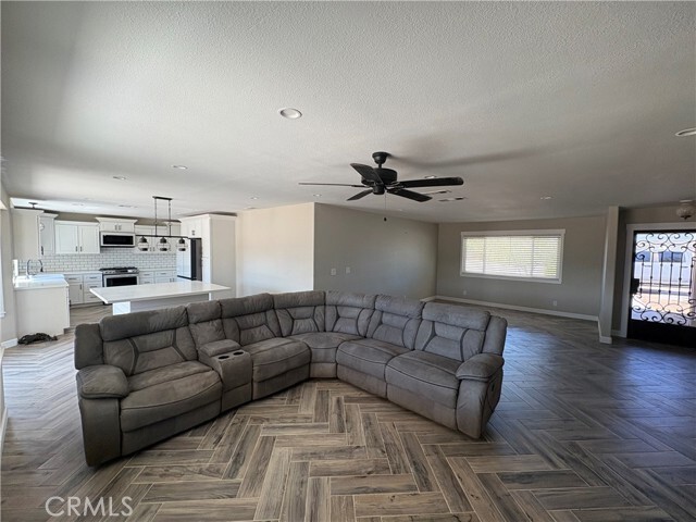 Building Photo - 14529 La Habra Rd