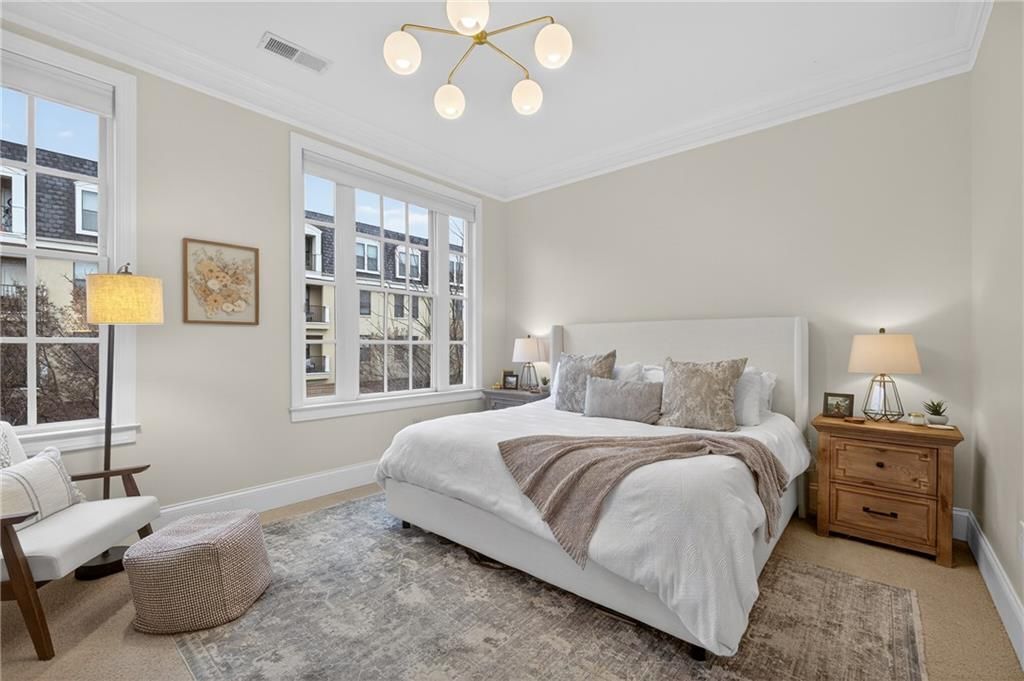 Building Photo - 428 Bill Kennedy Wy SE