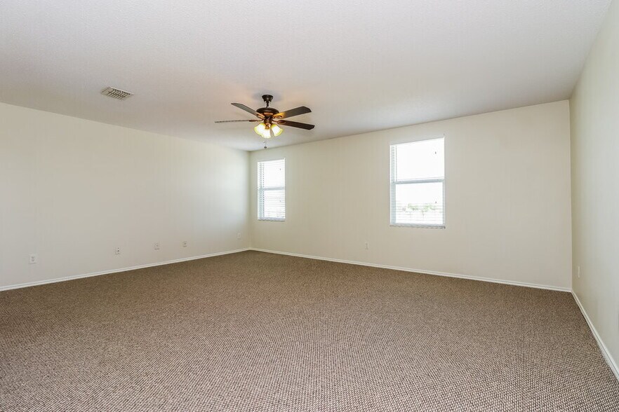 Building Photo - 1113 Scarlet Sage Pkwy