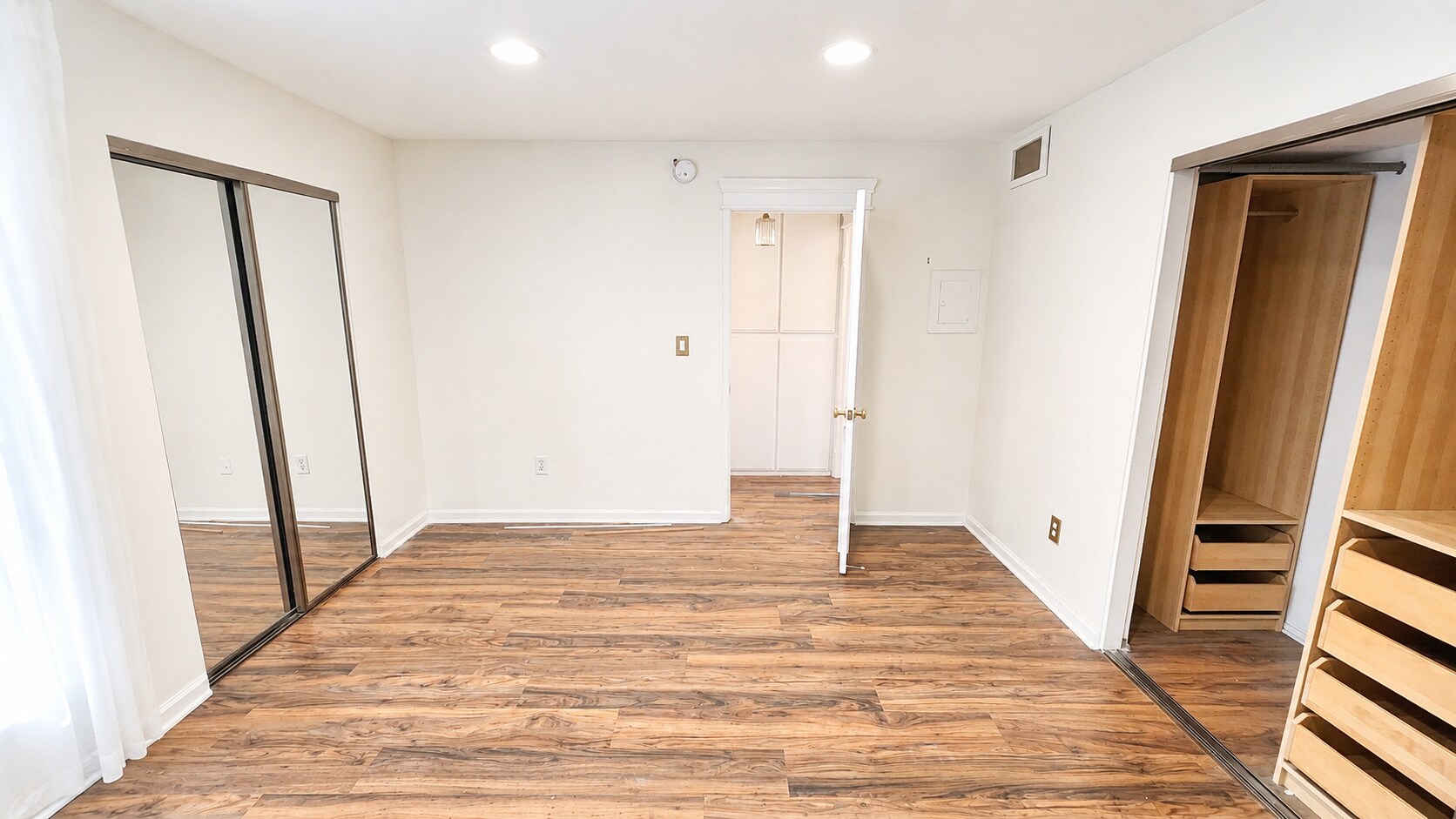 Building Photo - 5255 Bellingham Ave