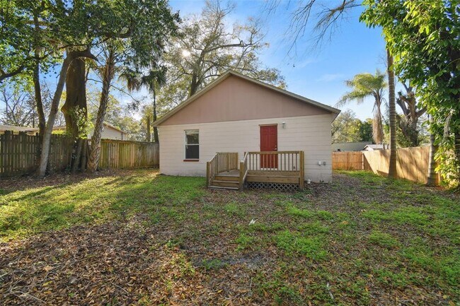 Building Photo - 7707 N Taliaferro Ave