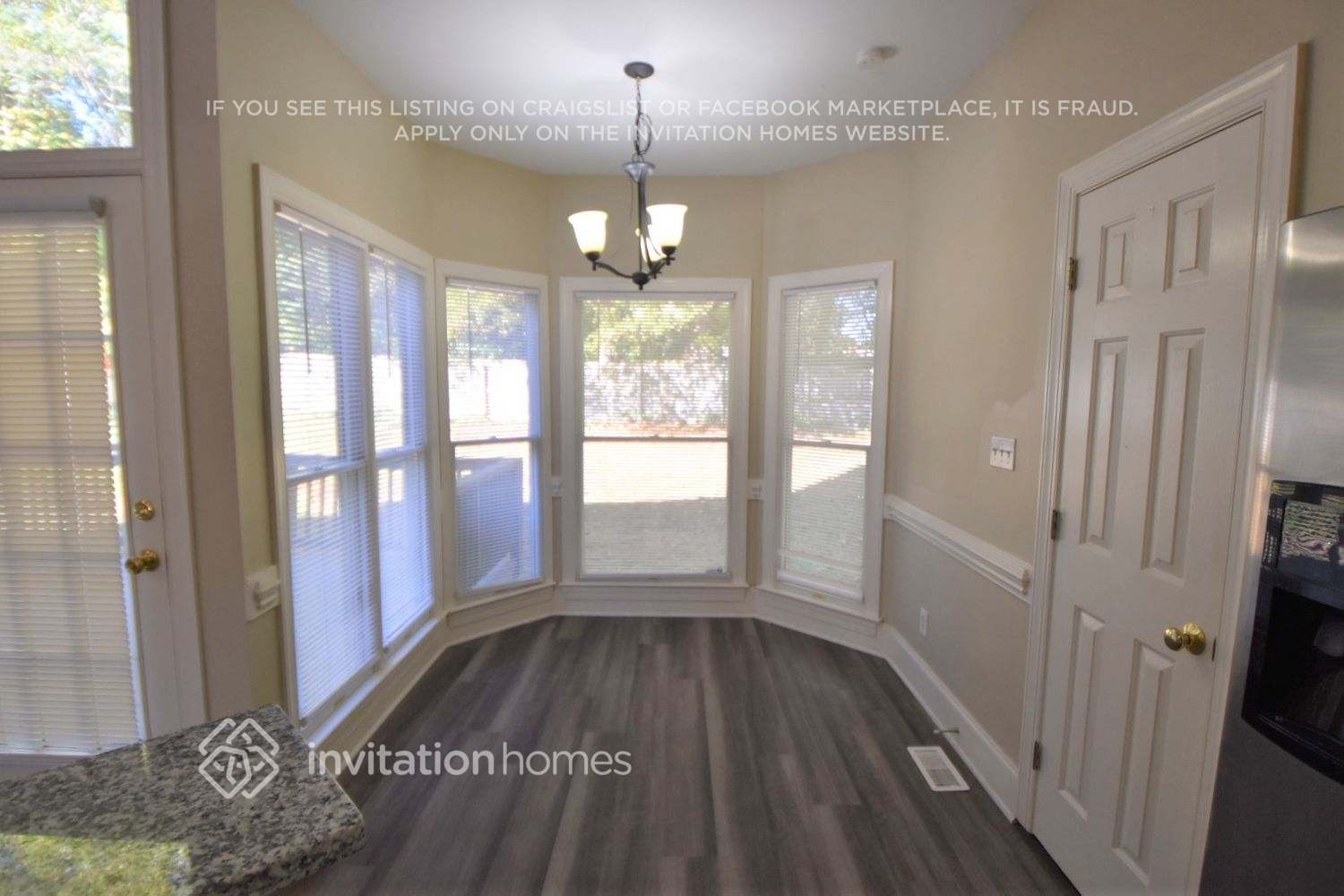Building Photo - 21269 Summerbrook Dr