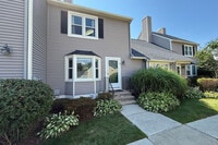 Building Photo - 4 Cheltenham Ct