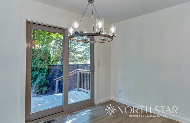 Building Photo - Total Remodel in Mt. Park near Westlake