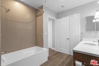 Building Photo - 1223 Hayworth Ave