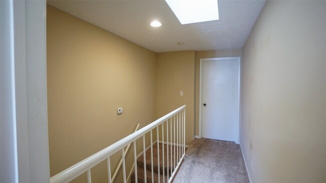 Building Photo - 2277 S Kirkwood Rd
