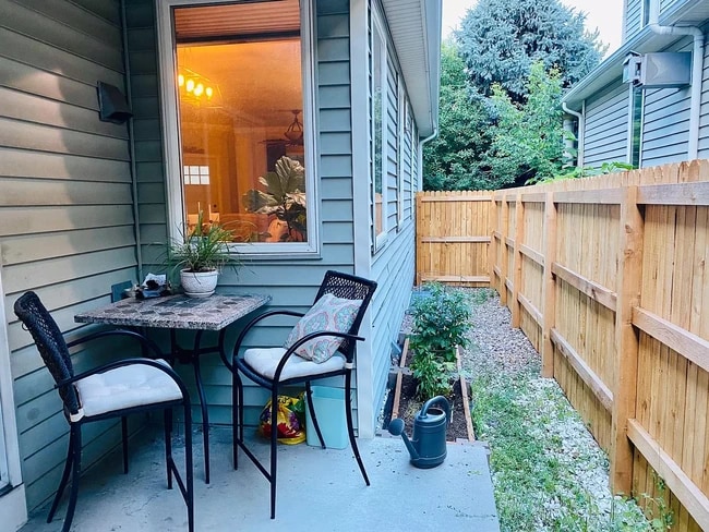 Outside Patio - 2687 S University Blvd