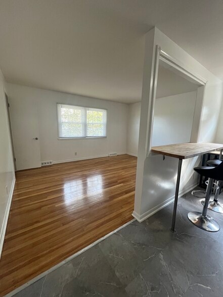 Kitchen living room - 119 W Swain St
