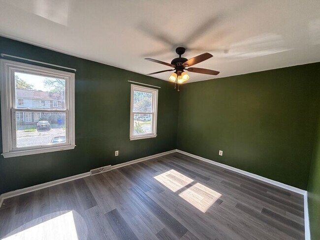 Building Photo - 2404 Quail Hollow Ct