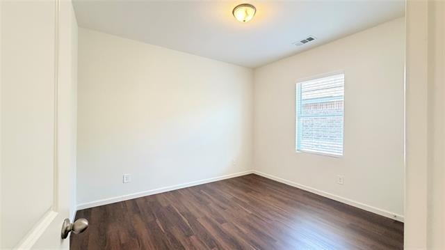 Building Photo - 717 Yorkshire Dr