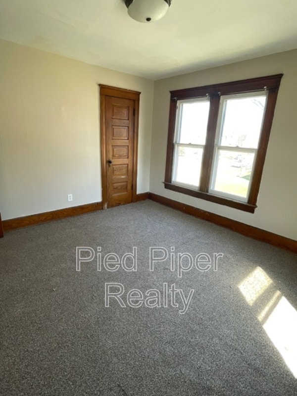 Building Photo - 434 1/2 S State Ave