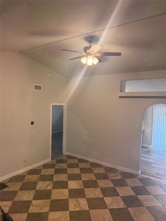 Building Photo - 7007 Colony Loop Dr