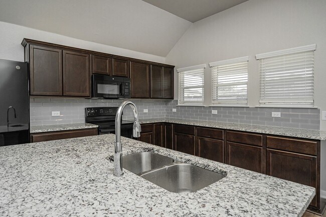 Building Photo - 4106 Summer Haze Ct