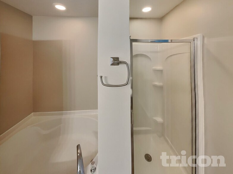 Building Photo - 5337 Liberty Hall Cir