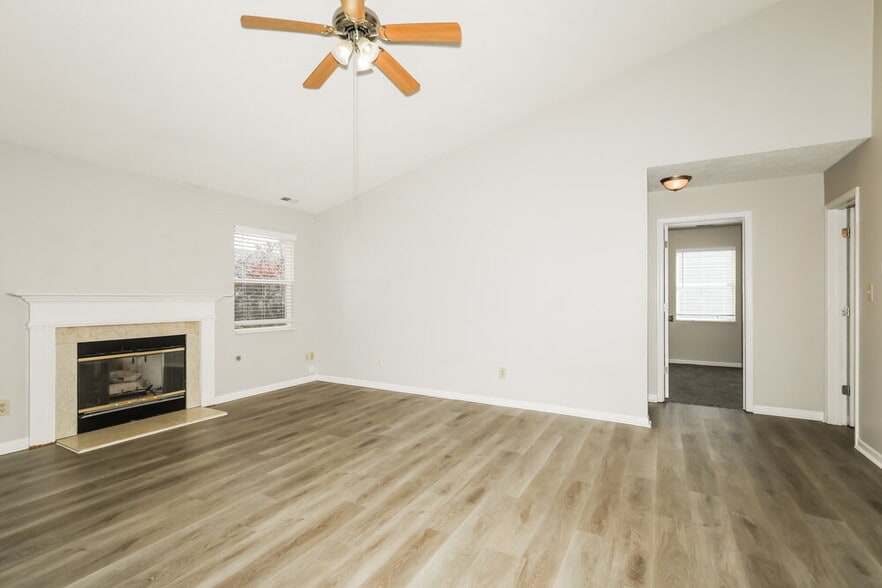 Building Photo - 457 Sable Chase