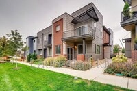 Building Photo - 2069 W 67th Pl