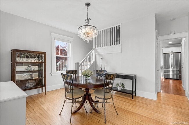 Building Photo - 49 Weaver St