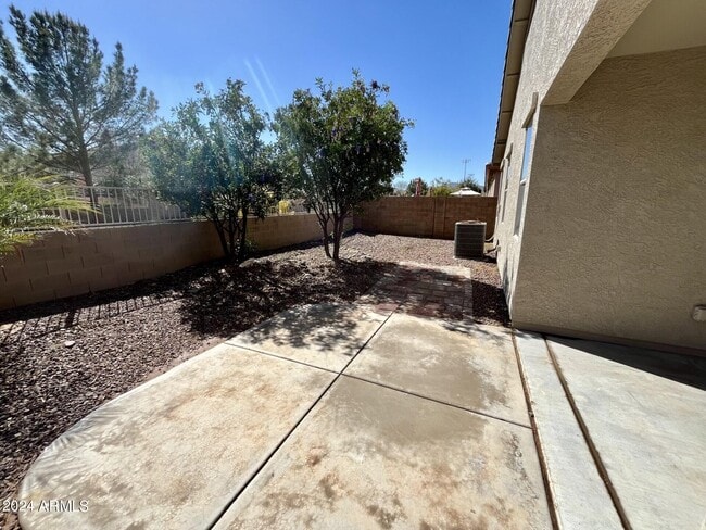 Building Photo - 17749 W Statler Dr