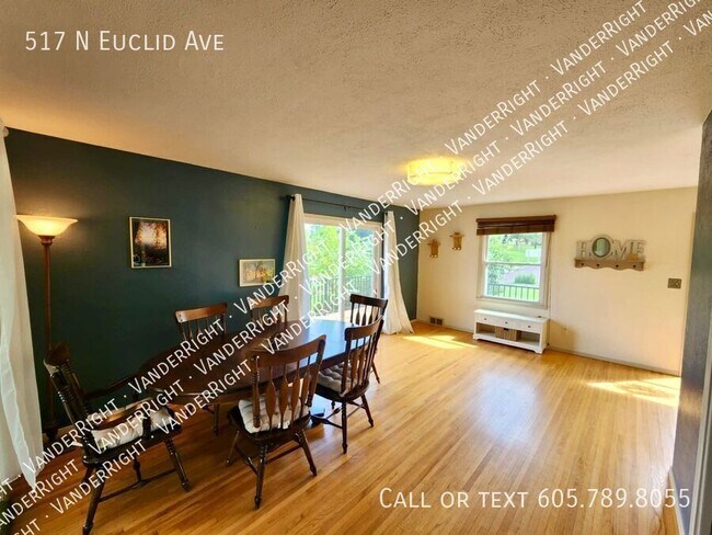 Building Photo - 517 N Euclid Ave