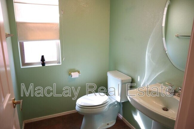 Building Photo - 9465 E Lompoc Ave