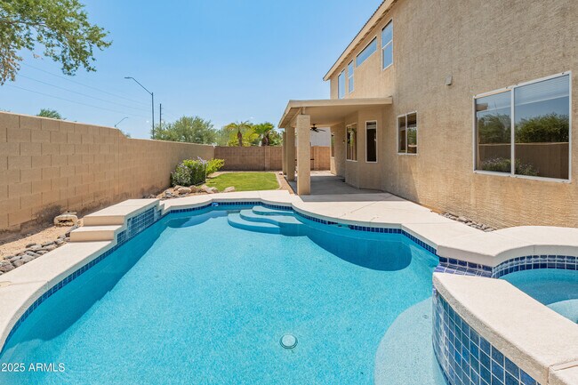 Building Photo - 25617 N 67th Dr