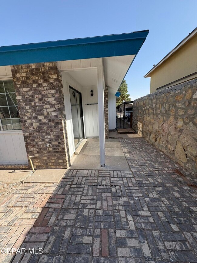 Building Photo - 11757 Royal Terrace Ln