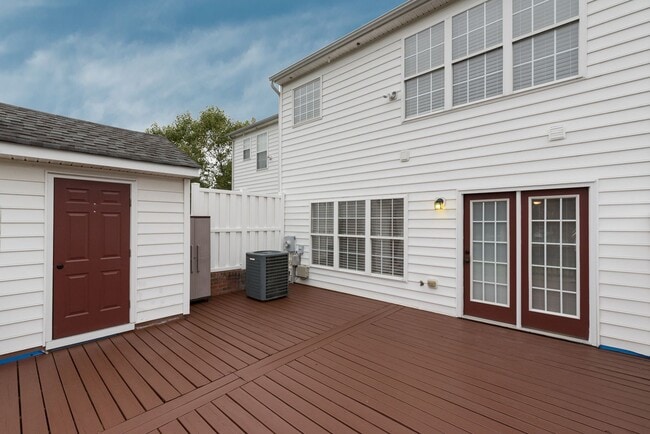 Building Photo - 4102 Pale Moon Ct
