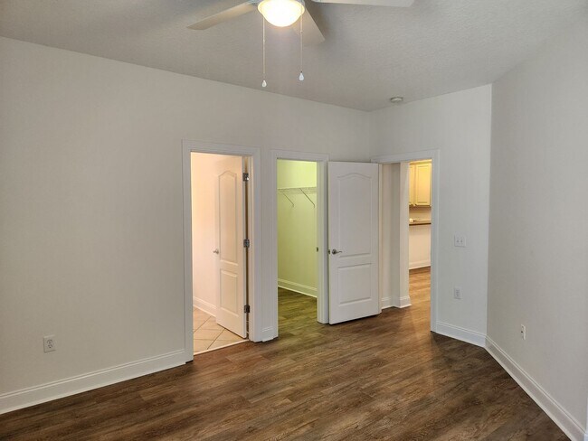 Building Photo - 411 Southbridge Blvd