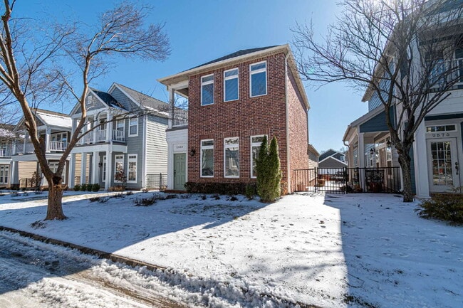 Building Photo - Charming 3-Bedroom Home with 2 Full Baths & 1,750 Sq. Ft. of Comfort in Fayetteville!