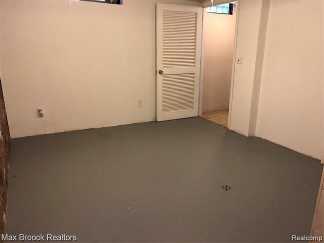 Building Photo - 1653 Wimbledon Dr