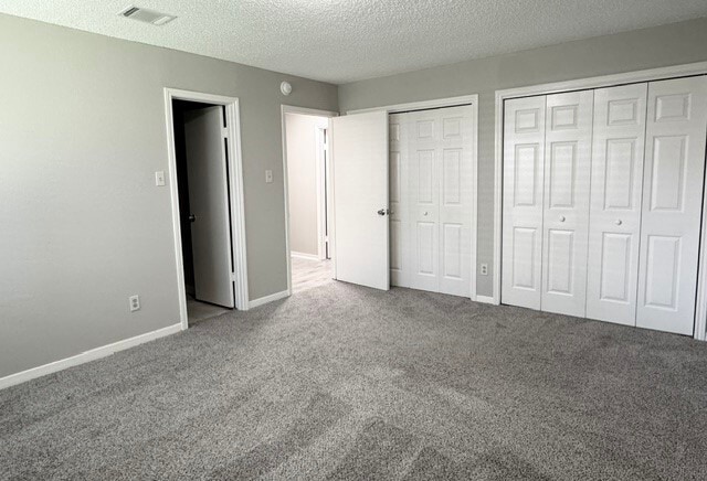 Building Photo - 3131 Mosby Dr