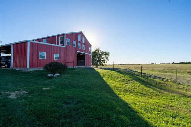 Building Photo - 1050 Co Rd 129