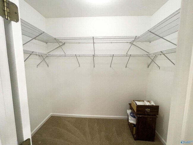 Building Photo - 107 Barrington Ct