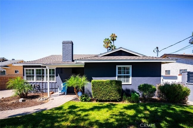 Primary Photo - 11051 Quill Ave