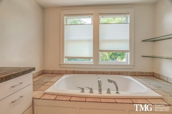 Building Photo - Updated 1928 Tutor w/ Original Touches and Large Fully Fenced Back Yard