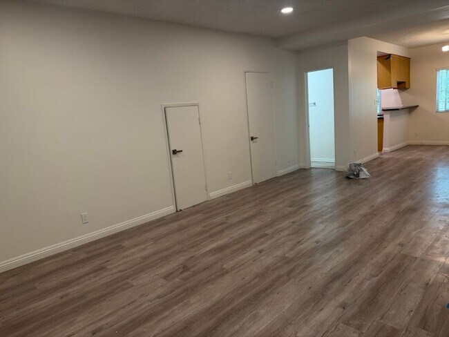 Interior Photo - Stanford