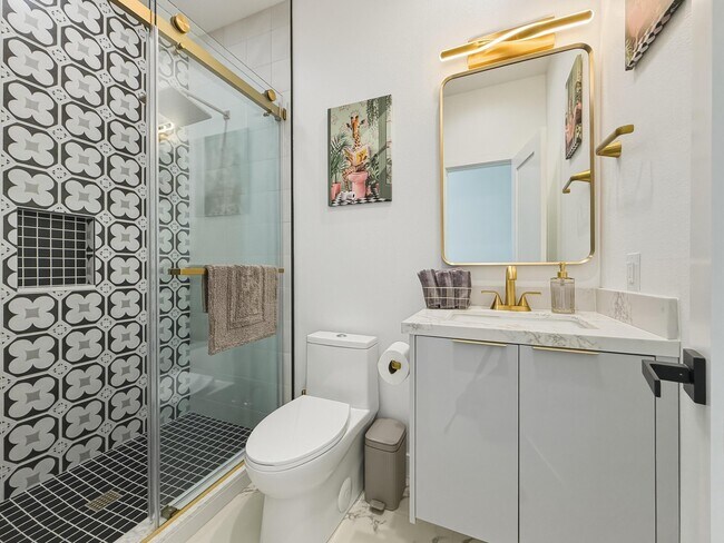 Building Photo - 2197 Jacques Dr