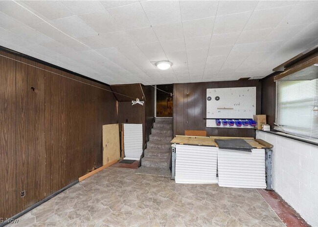 Building Photo - 9117 Wil Verne Dr