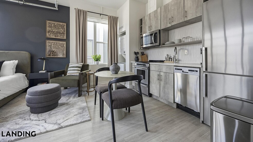 Building Photo - 3022 Zuni St