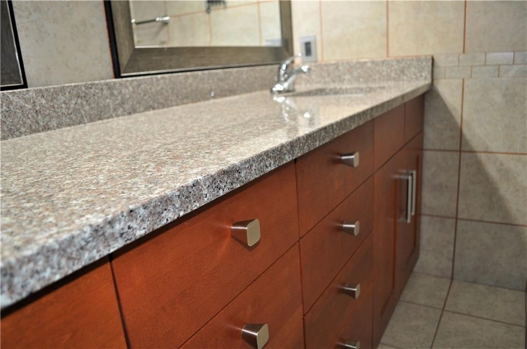 Building Photo - 6851 Roswell Rd NE