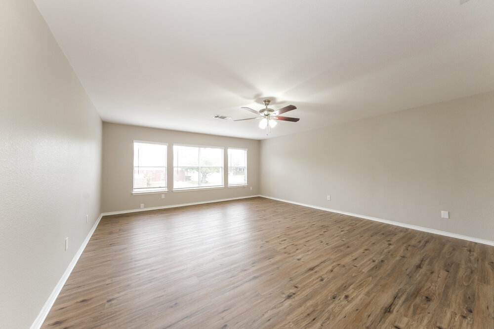 Building Photo - 2016 Continental Pass