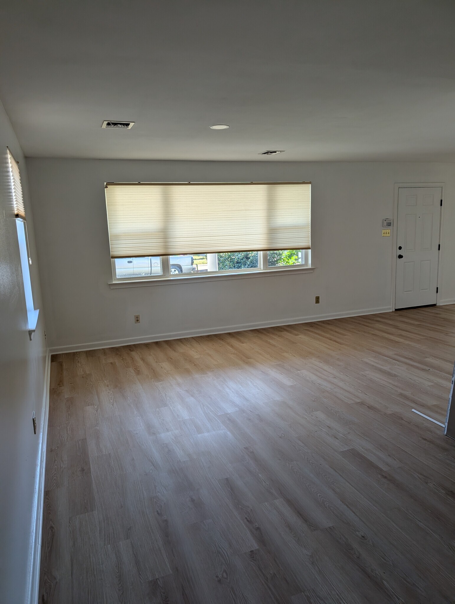 Building Photo - 3016 Belmont Plz