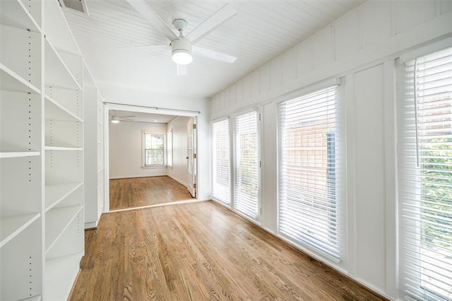 Building Photo - 4404 Hyer St