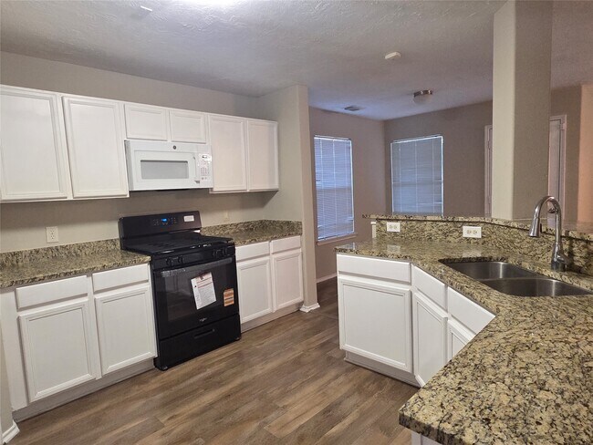 Building Photo - 19426 Old Barngate Ln