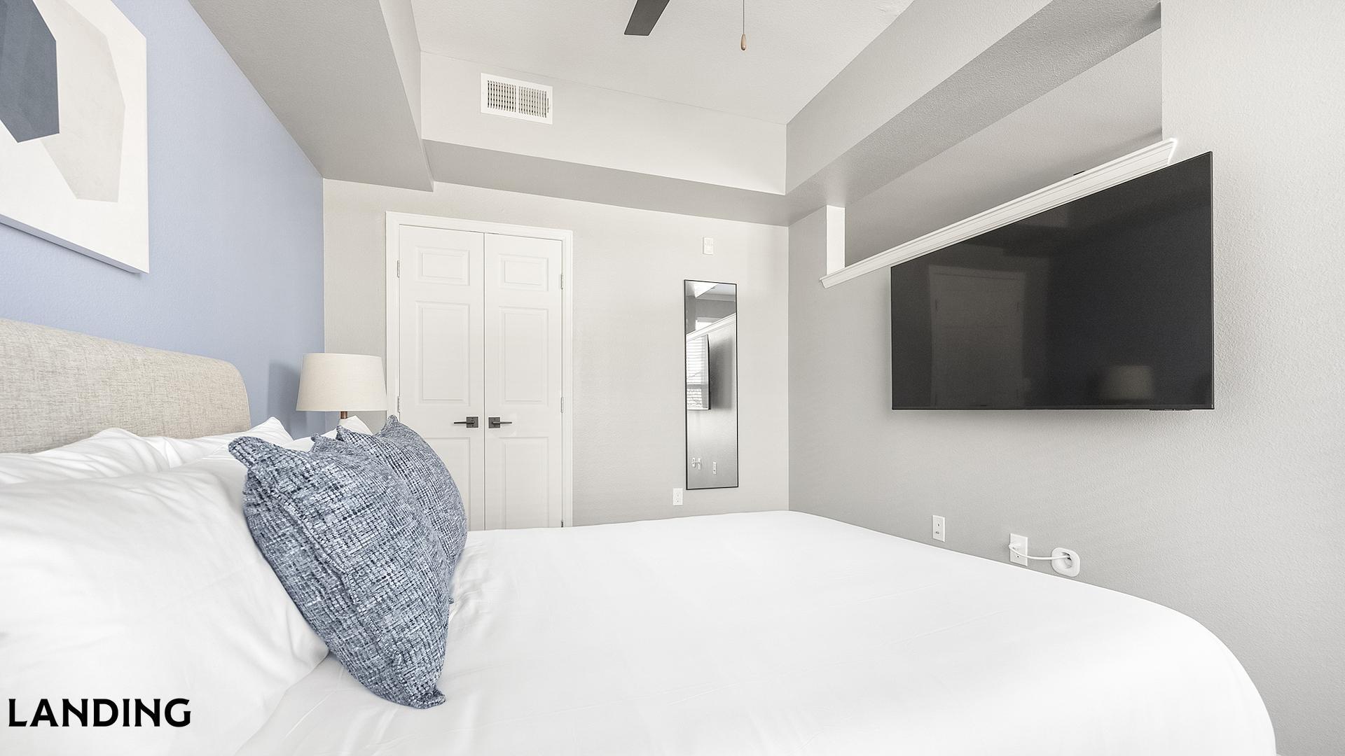 Building Photo - 901 Colorado Blvd