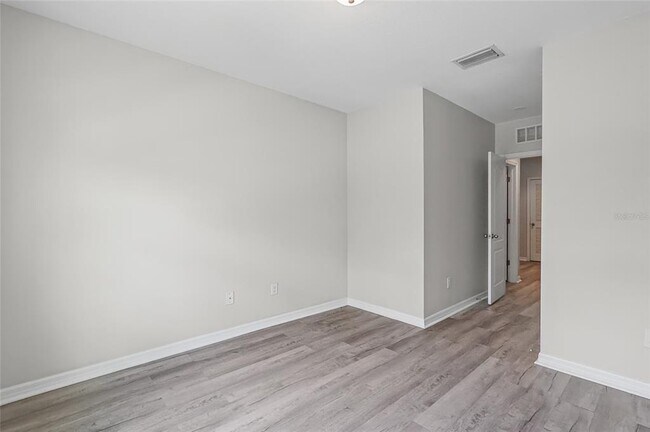 Building Photo - 12713 Lexington Ridge St