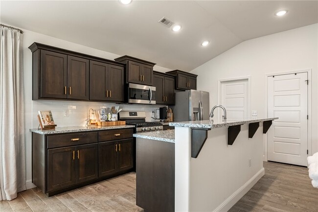 Building Photo - 2402 Armstrong Ln